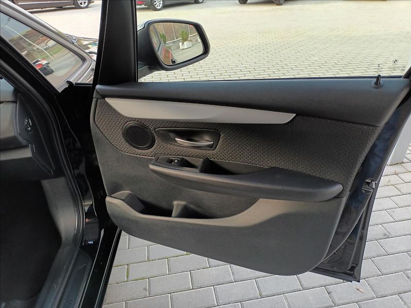 BMW Řada 2 1,5 216d,85KW,ActiveTourer,Man - fotka 28 z 44