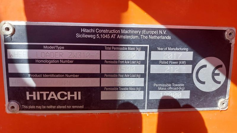 Hitachi (2017) Hitachi ZW310-6 - fotka 9 z 17