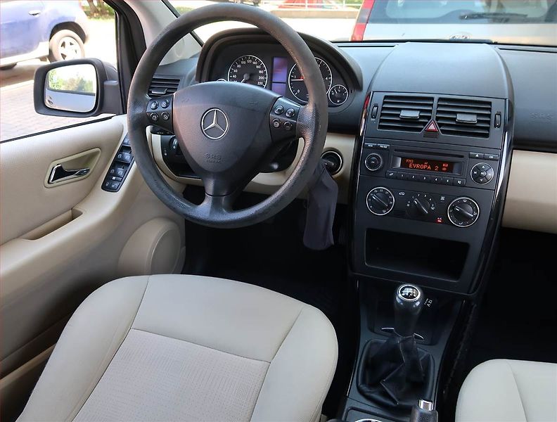 Mercedes-Benz Třídy A (2008) A 180 CDI , nová STK - fotka 7 z 17