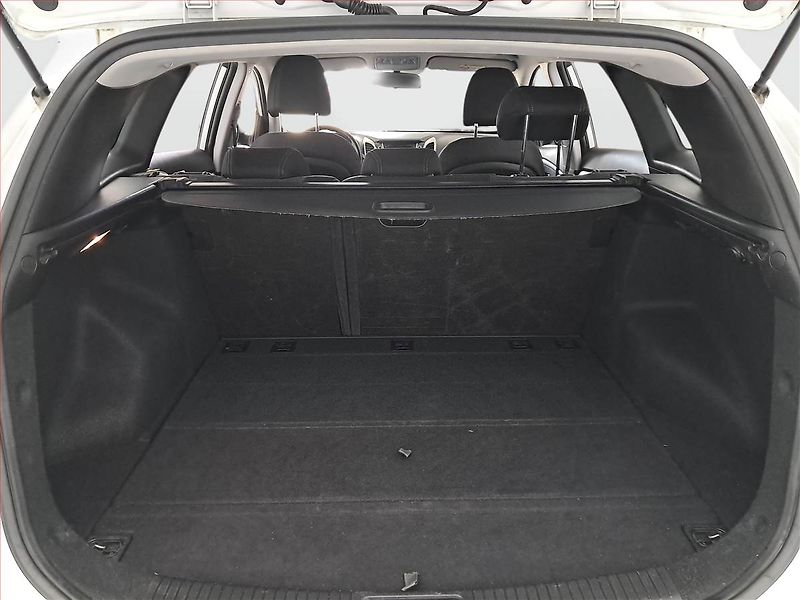 Hyundai i30 (2015) 1.6 GDI, ČR,1.maj, Serv.kniha - fotka 13 z 15
