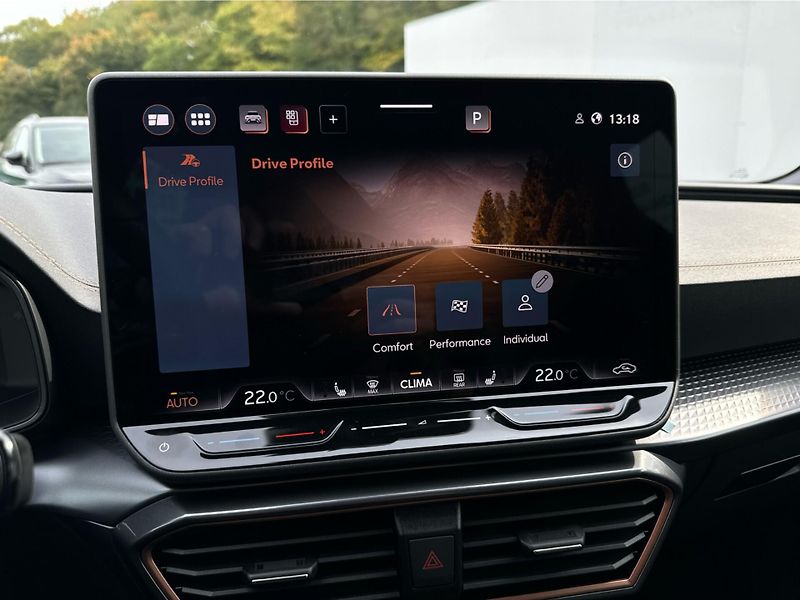 Seat Leon SP 1,5 eTSI - fotka 19 z 25