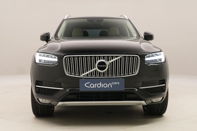 Volvo XC90 D5 AWD INSCRIPTION REZERVACE - fotka 15 z 49