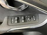 Volvo V40 T3 FWD Momentum MT6 - náhled 17