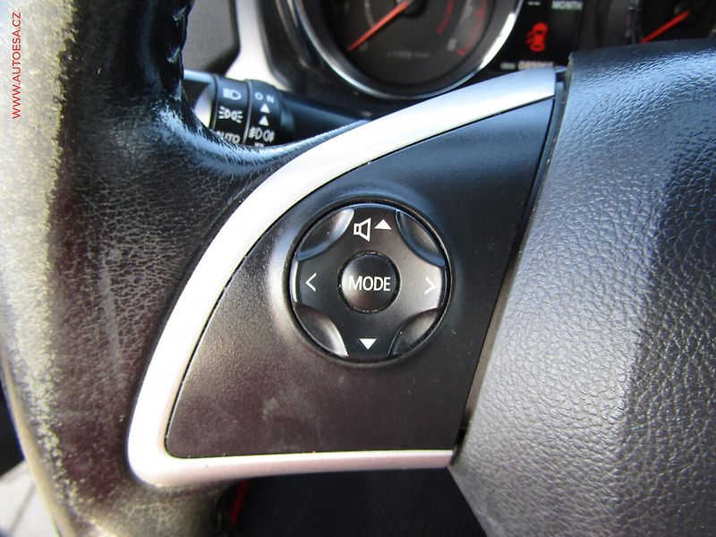 Mitsubishi ASX (2015) 1.6 MIVEC, ČR, AC, temp - fotka 12 z 18