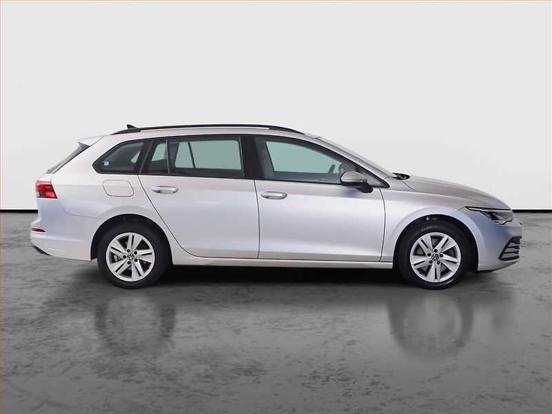 Volkswagen Golf (2022) Life 2.0 TDI, Automat - fotka 6 z 22