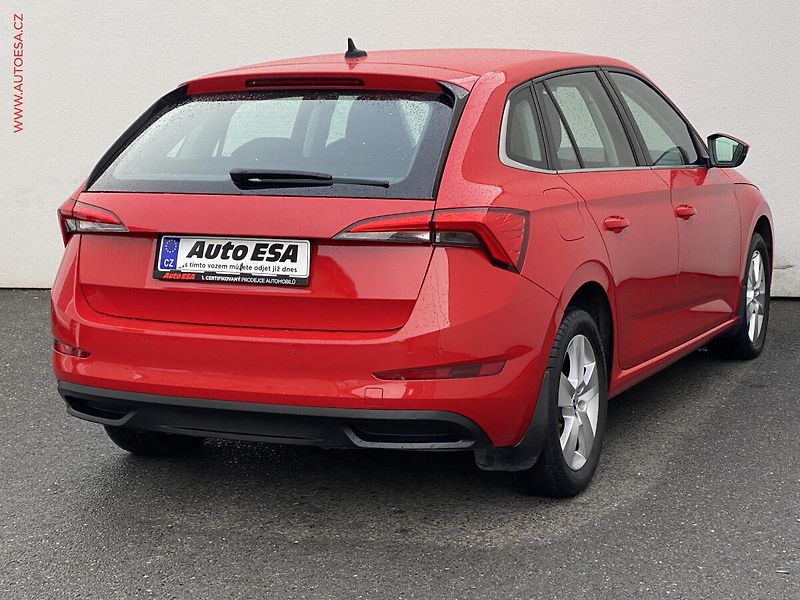 Škoda Scala (2020) 1.6 TDi, Ambition, DSG - fotka 4 z 19