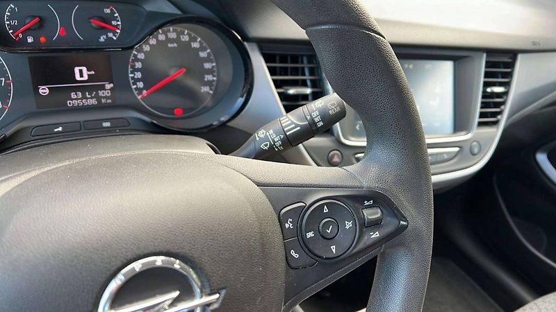Opel Crossland X ENJOY B12XHT 81kW MT5 S/S/76 - fotka 31 z 41