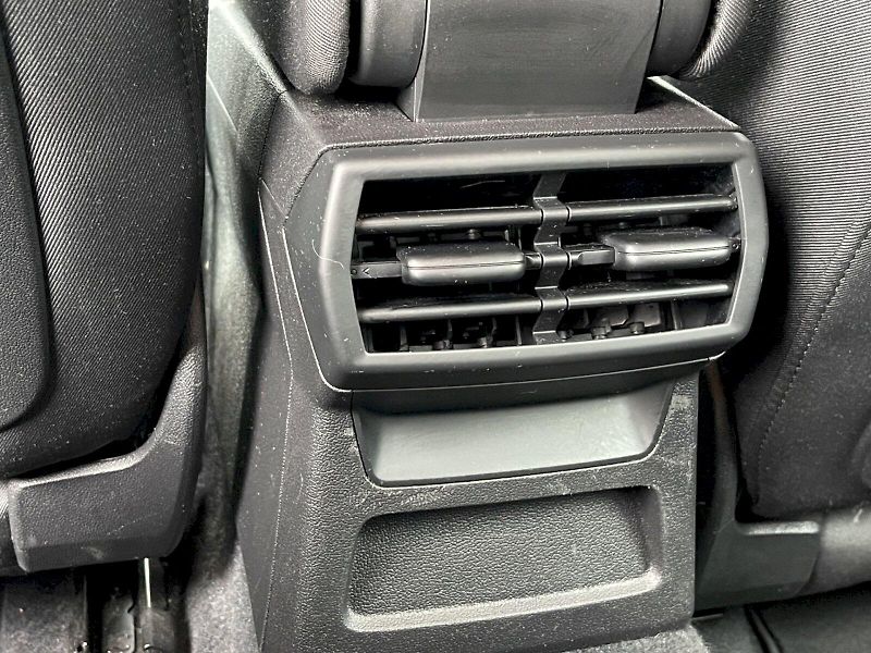 Audi A3 (2023) 30 TFSI 81 kW S-Tronic Basis - fotka 25 z 33