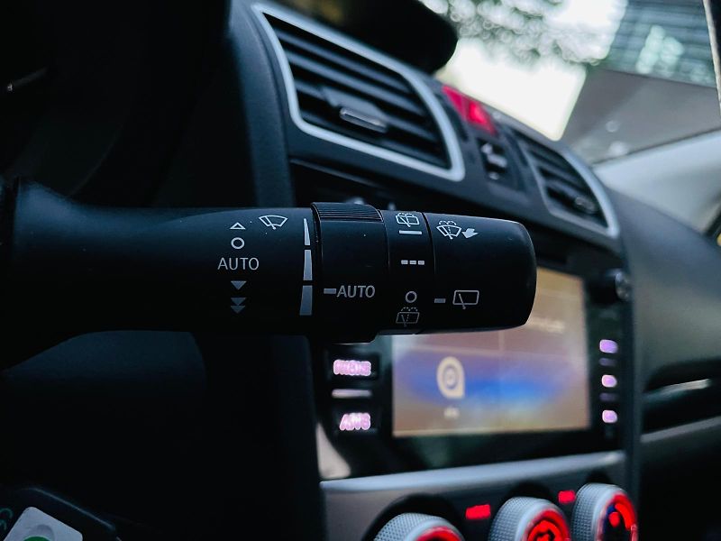 Subaru XV 2.0i AUT KAMERA SERVISKA TAŽNÉ - fotka 42 z 45