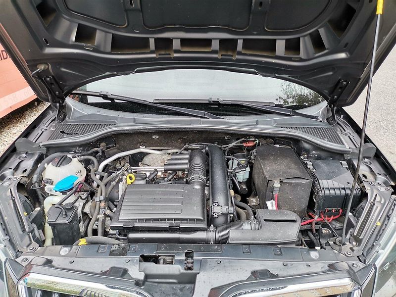 Škoda Yeti (2015) 1.2TSi 81kw AC Tažné PDC - fotka 19 z 27