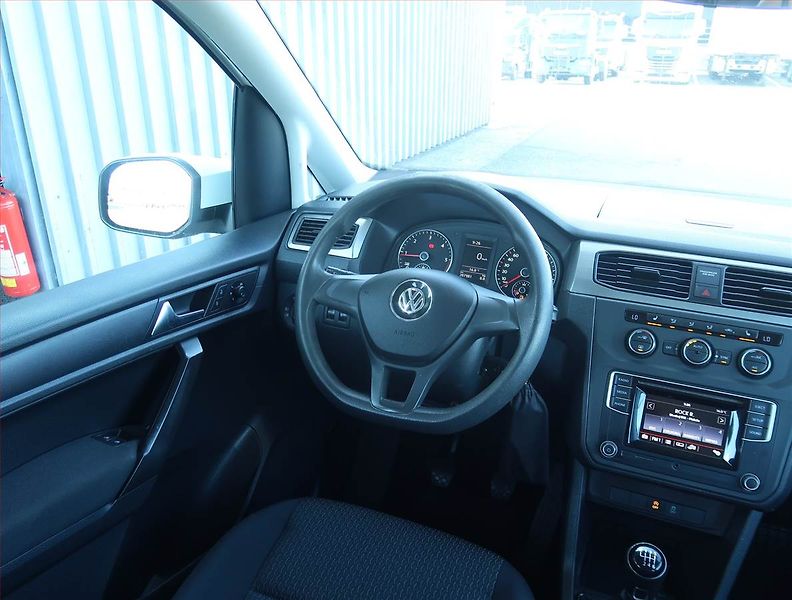 Volkswagen Caddy (2019) 2.0 TDI 4MOTION, 5Míst, ČR - fotka 7 z 17