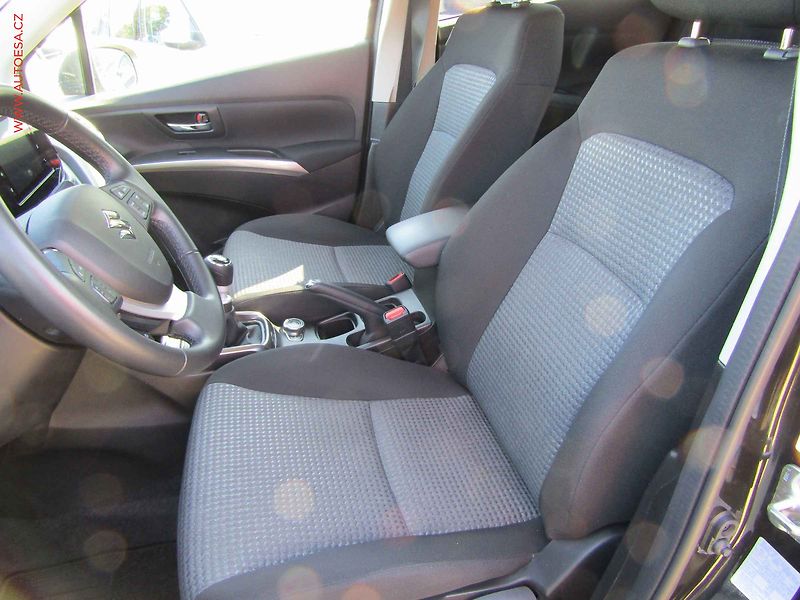 Suzuki SX4 (2023) 1.4BJet 4x4, 1.maj,ČR, LED - fotka 8 z 22