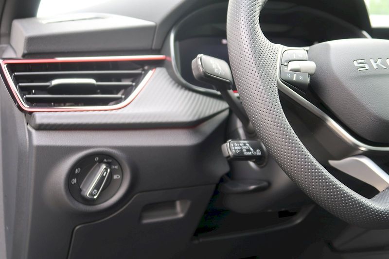 Škoda Scala (2025) MC 1.0 TSI 85 kW DSG - fotka 16 z 28