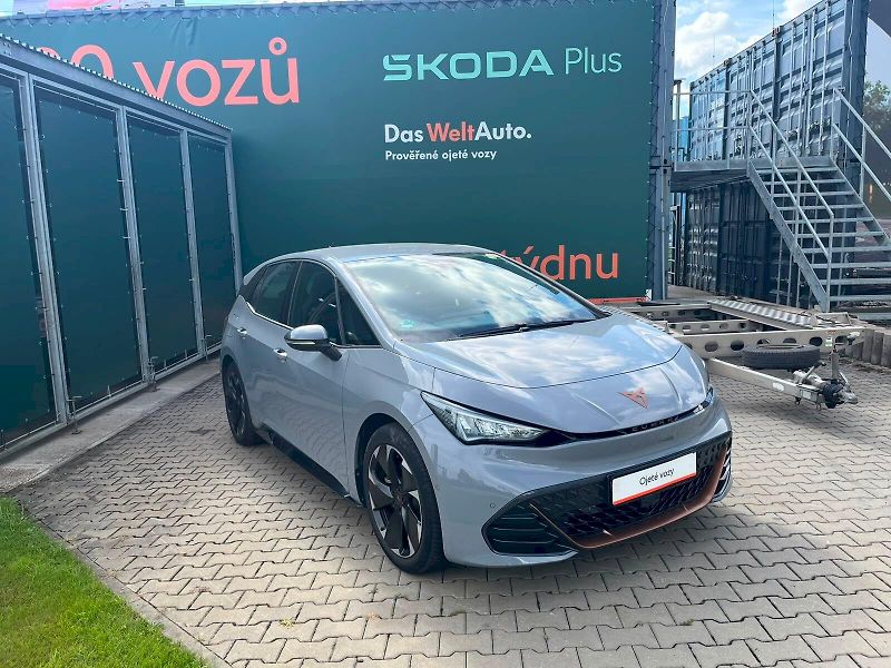 Cupra Born (2022) ELECTRIC 150KW / 62KWh LED - fotka 21 z 23