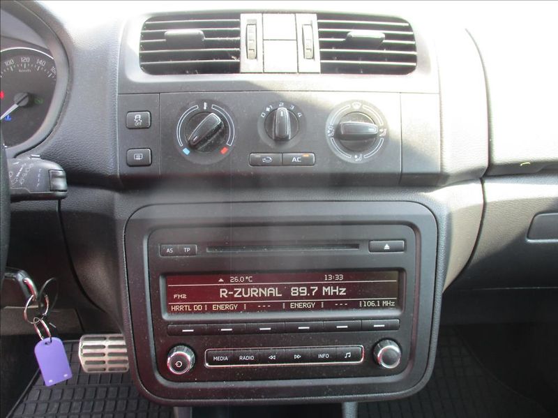 Škoda Roomster 1,2 TSi, Scout,DSG,klima,s.kn, - fotka 15 z 20