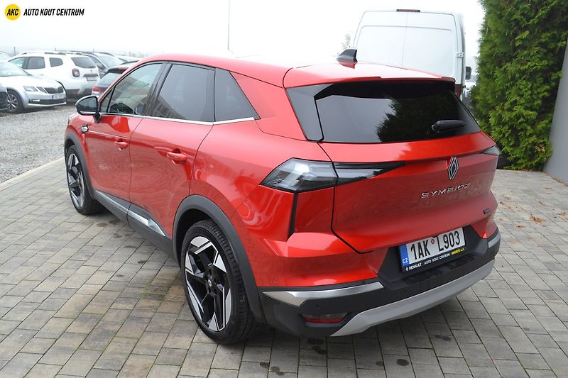 Renault Symbioz ICONIC 1.8 E-Tech FULL HYBRID - fotka 3 z 70
