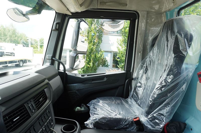 Iveco T-WAY (2026) AD380T46 / 6x4 / 2026 / no mil - fotka 19 z 24