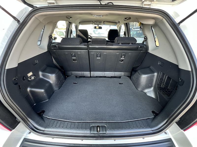 Hyundai Tucson 2.0CRDi 4x4 KLIMATIZACE ALU - fotka 20 z 35