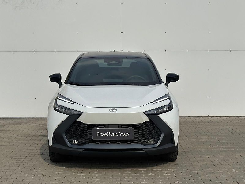 Toyota C-HR 2,0 HEV e-CVT Style - fotka 4 z 27