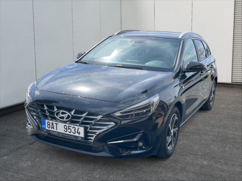 Hyundai i30 1,5 T-GDI M.Hyb Smart - fotka 3 z 11