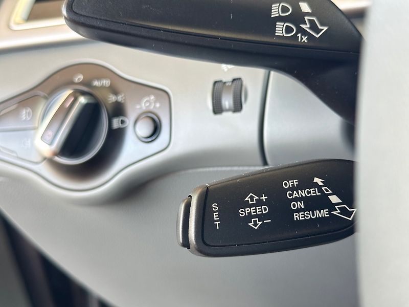 Audi A4 (2014) Avant 2.0TDi NAVI,B&O,SERVIS - fotka 11 z 16