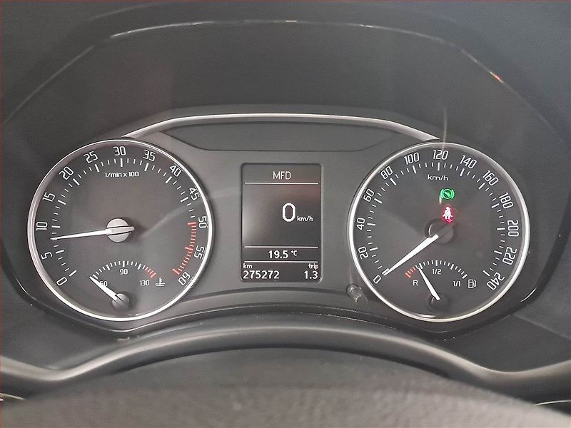 Škoda Octavia (2011) Laurin&Klement 2.0 TDI, 4X4 - fotka 11 z 22