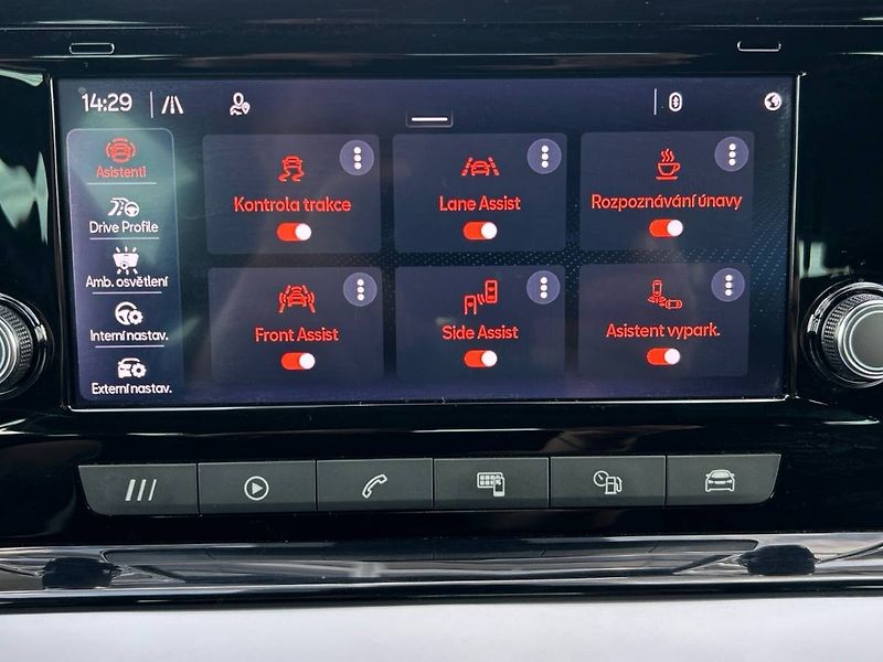 Seat Arona (2023) 1.0 TSI 7DSG FR - fotka 18 z 28