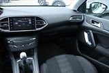 Peugeot 308 (2015) 2.0 BlueHDi, Serv.kniha, Navi - náhled 8