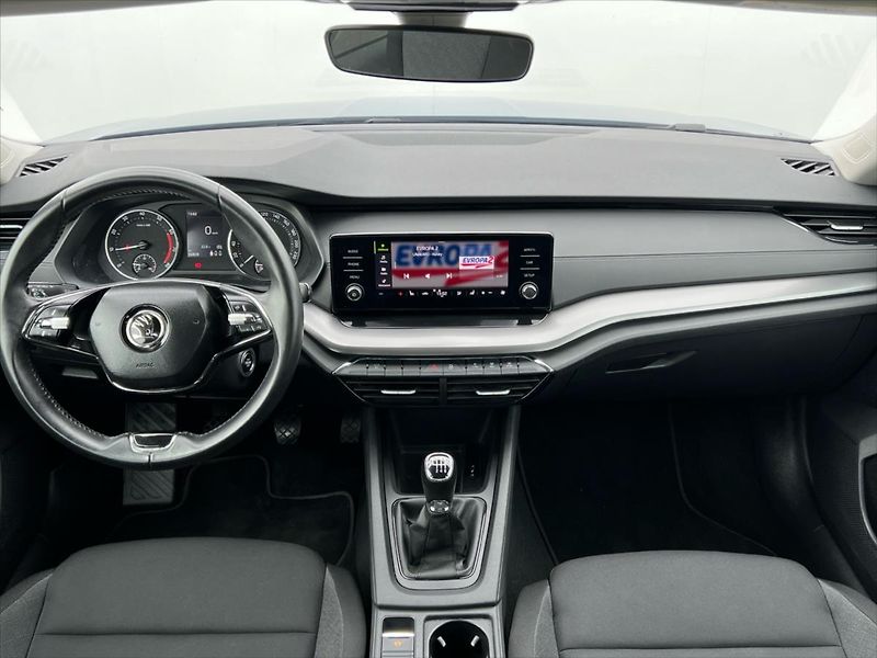 Škoda Octavia 1,5 TSi 110kW ACTIVE PLUS  IV. - fotka 5 z 23