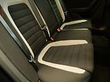 Volkswagen Passat (2014) 2.0TDI, 1.maj,ČR, DSG, xenon - náhled 12