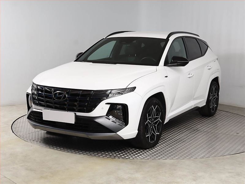 Hyundai Tucson (2023) N-Line 1.6 T-GDI 48V MHEV - fotka 2 z 19