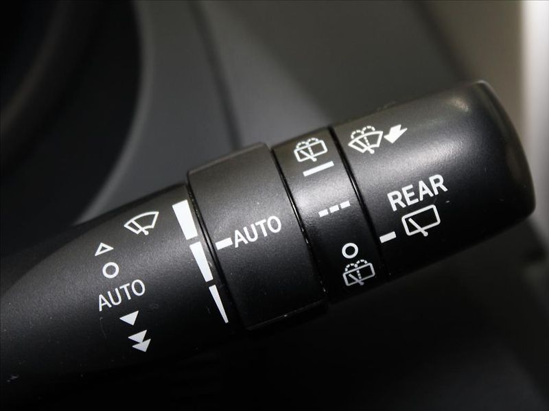 Toyota Land Cruiser 3,0 D-4D Anniversary 120tkm.ČR - fotka 16 z 22