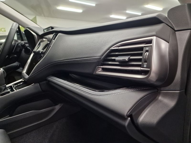 Subaru Outback (2025) 2.5 Comfort 2025 | Záruka - fotka 30 z 50