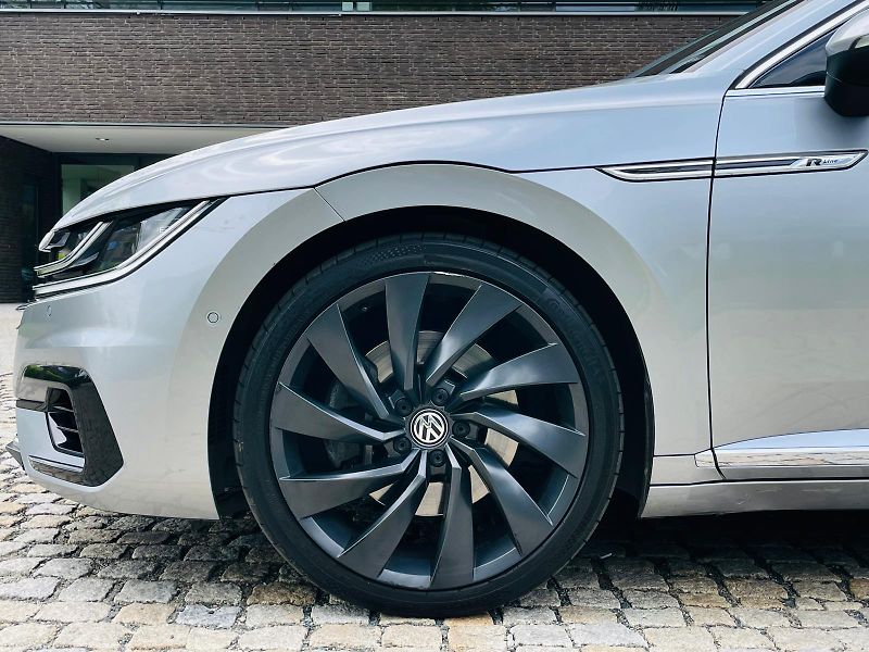 Volkswagen Arteon 2.0TDI 4x4 AUT FULL VÝBAVA ČR - fotka 58 z 59