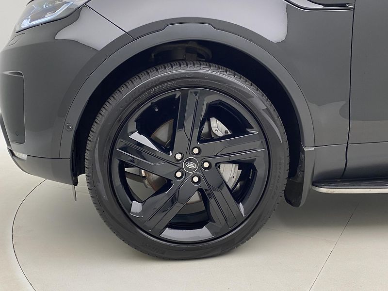 Land Rover Discovery SD6 HSE AWD AUT 7míst - fotka 38 z 49