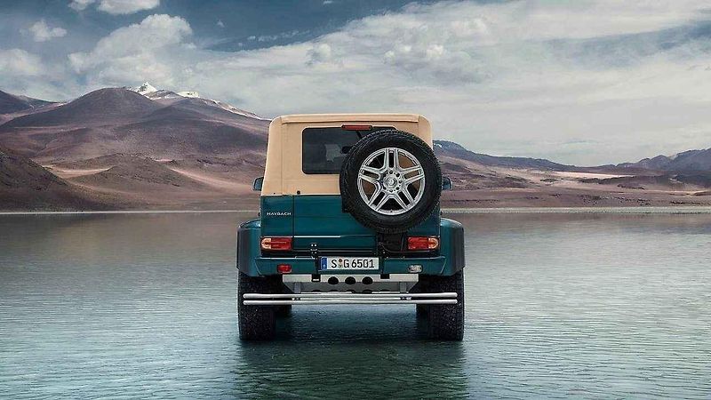 Mercedes-Maybach G650 Landaulet.