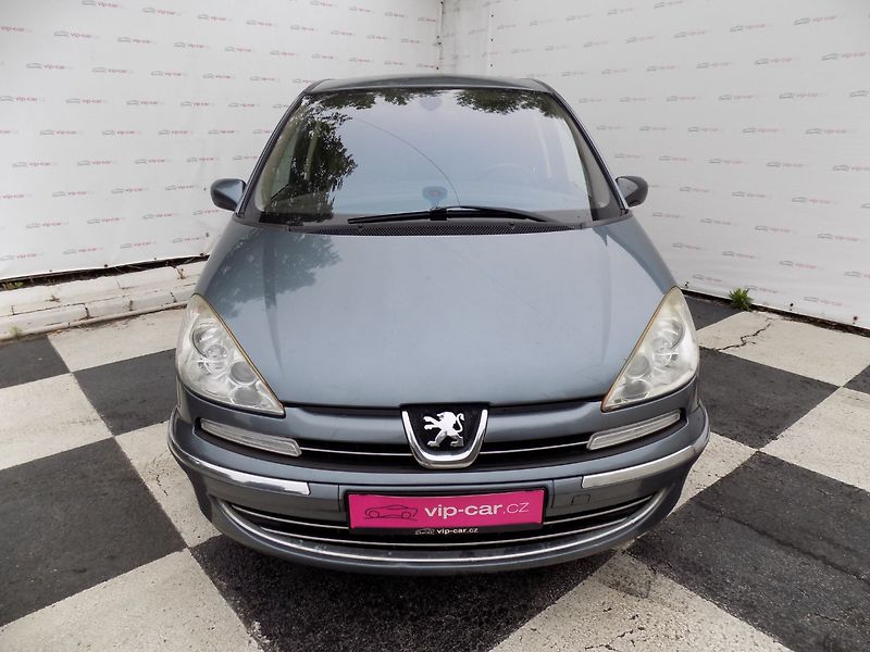 Peugeot 807 (2009) 2.0HDi/7.Míst/NAVI/LED/ - fotka 4 z 36