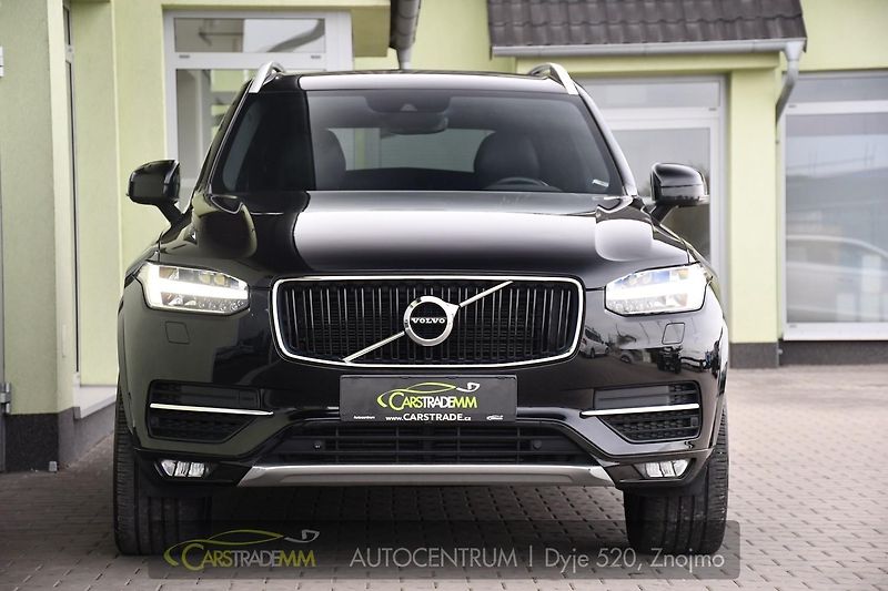 Volvo XC90 D5 AWD MOMENTUM ČR - fotka 8 z 39