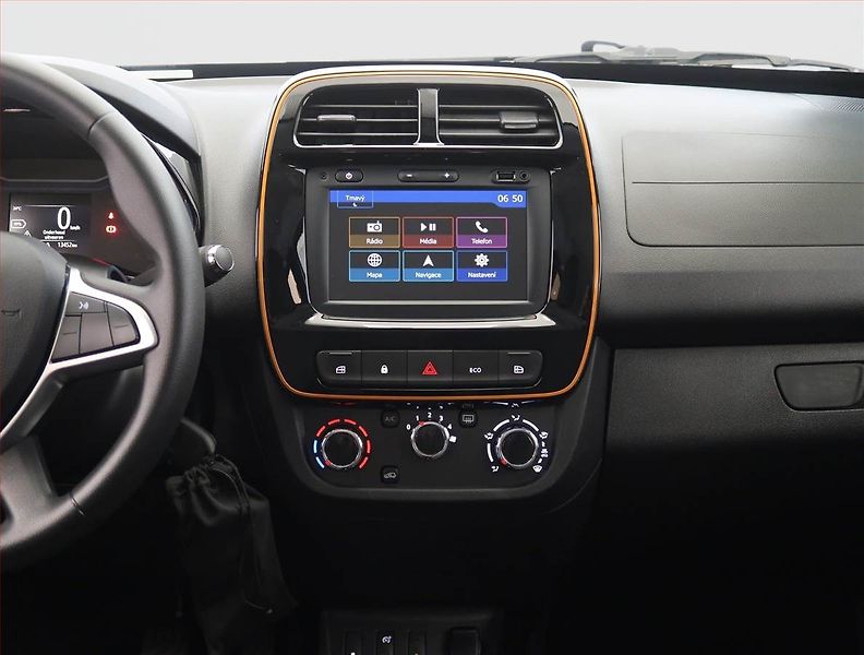 Dacia Spring (2022) Electric 45 (27 kWh), SoH 91% - fotka 12 z 22