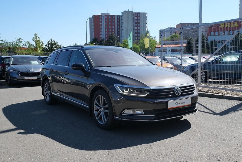Volkswagen Passat - fotka 4 z 6
