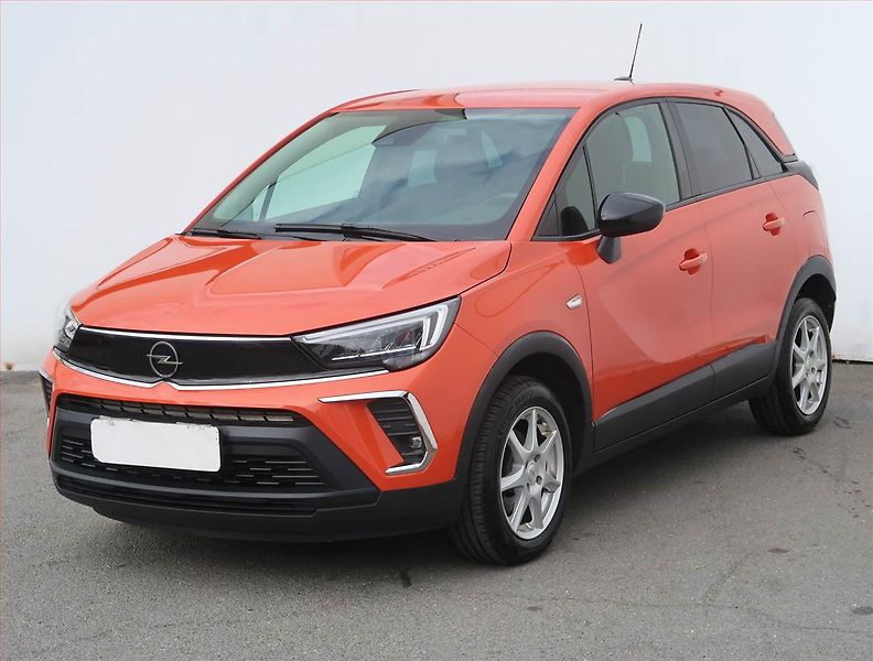 Opel Crossland X (2021) 1.2 Turbo, ČR,1.maj - fotka 2 z 19