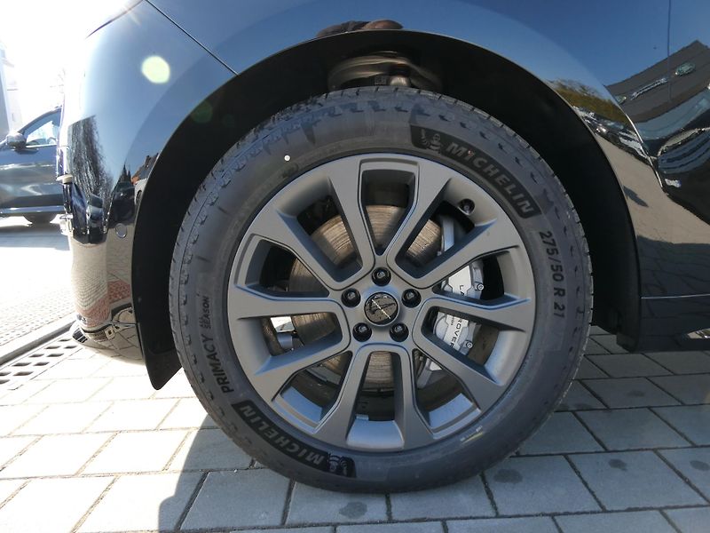 Land Rover Range Rover Sport (2026) 3,0 Dynamic SE D250 - fotka 2 z 37