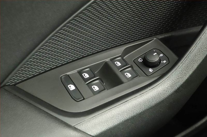 Škoda Octavia (2022) Style 1.5 TSI G-TEC, ČR,1.maj - fotka 15 z 15