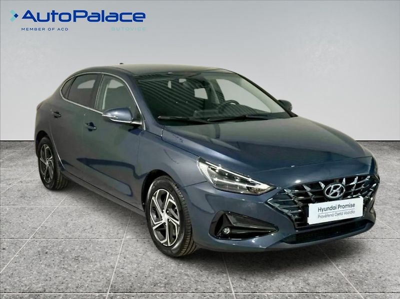Hyundai i30 1,0 T-GDI SMART AT - fotka 3 z 19
