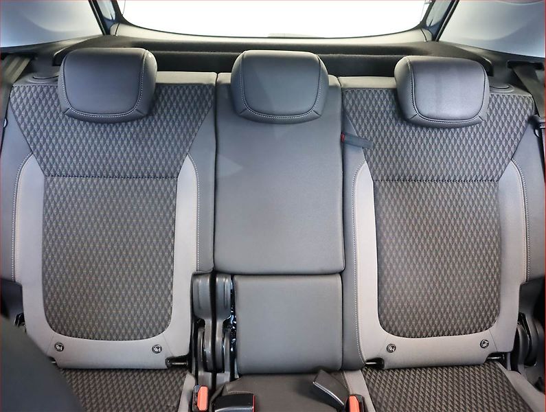 Opel Crossland X (2018) 1.2 Turbo, Automat, Serv.kniha - fotka 10 z 19