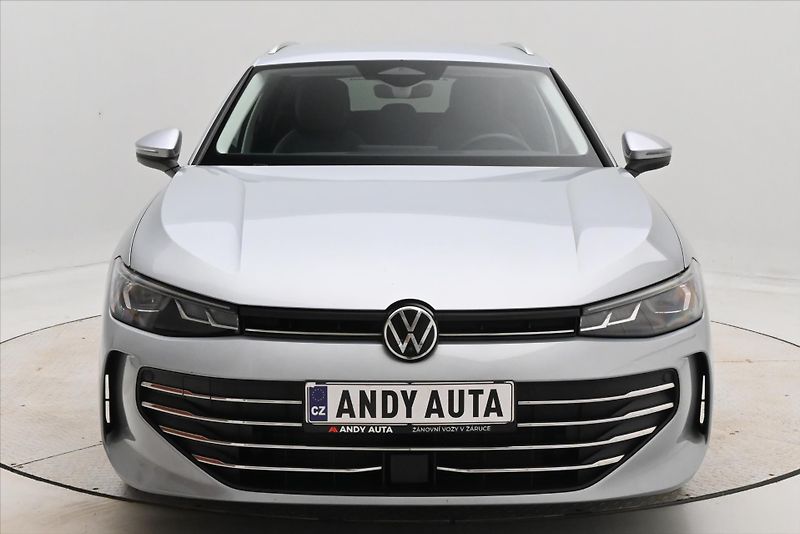 Volkswagen Passat 2,0 TDI 110kW DSG Business Zár - fotka 2 z 32