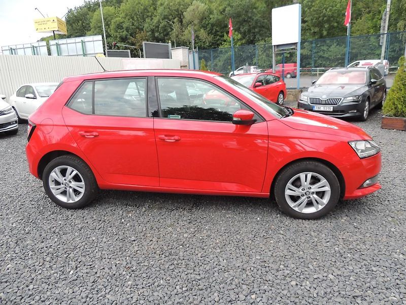 Škoda Fabia (2019) 1.0MPi,44kw,Amb,ČR,1.maj.TZ - fotka 4 z 35