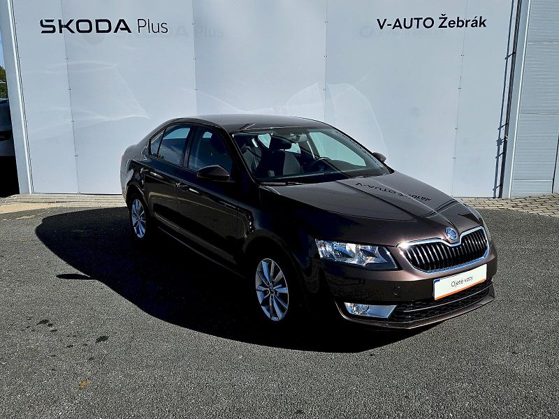 Škoda Octavia (2013) Ambition 1,2TSI - fotka 6 z 22