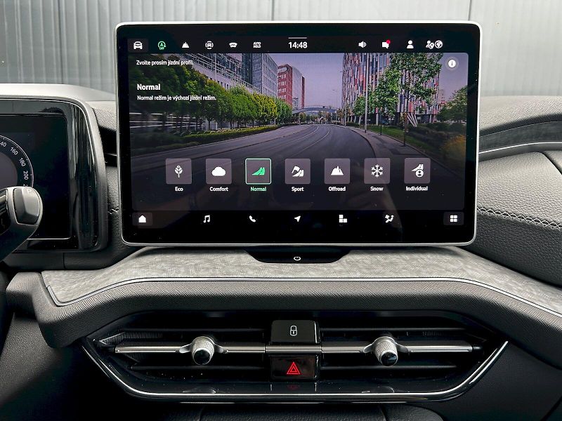 Škoda Kodiaq (2025) 2.0 TDI 142 kW 4x4 DSG Exclusi - fotka 18 z 35