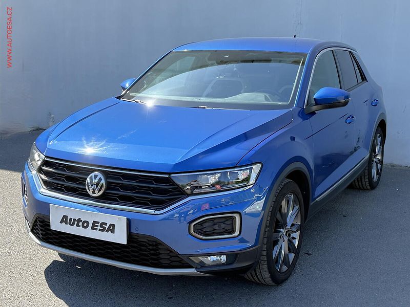 Volkswagen T-Roc (2018) 2.0 TSi 4x4, Highline, DSG - fotka 3 z 17